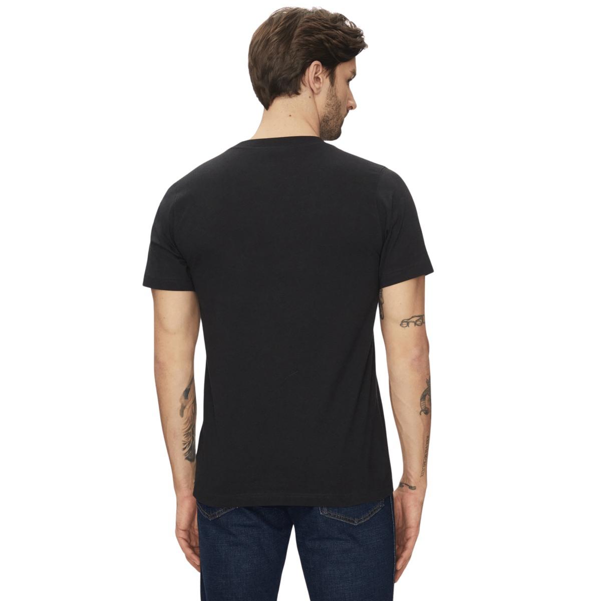 New Balance Sport Essentials Logo T-Shirt Uomo
