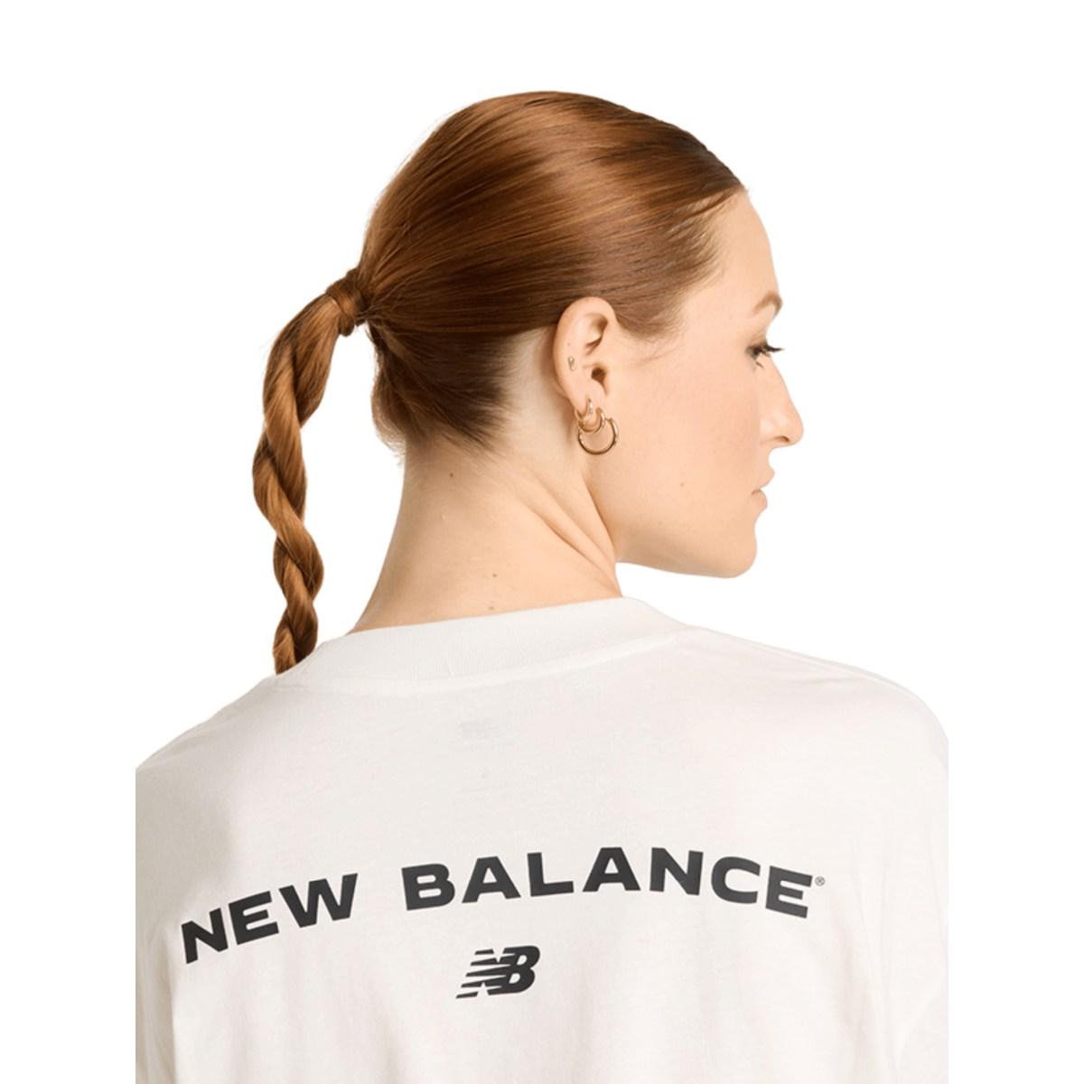New Balance Relax Logo T-Shirt Crop Donna
